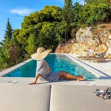 Luxury In Vila *